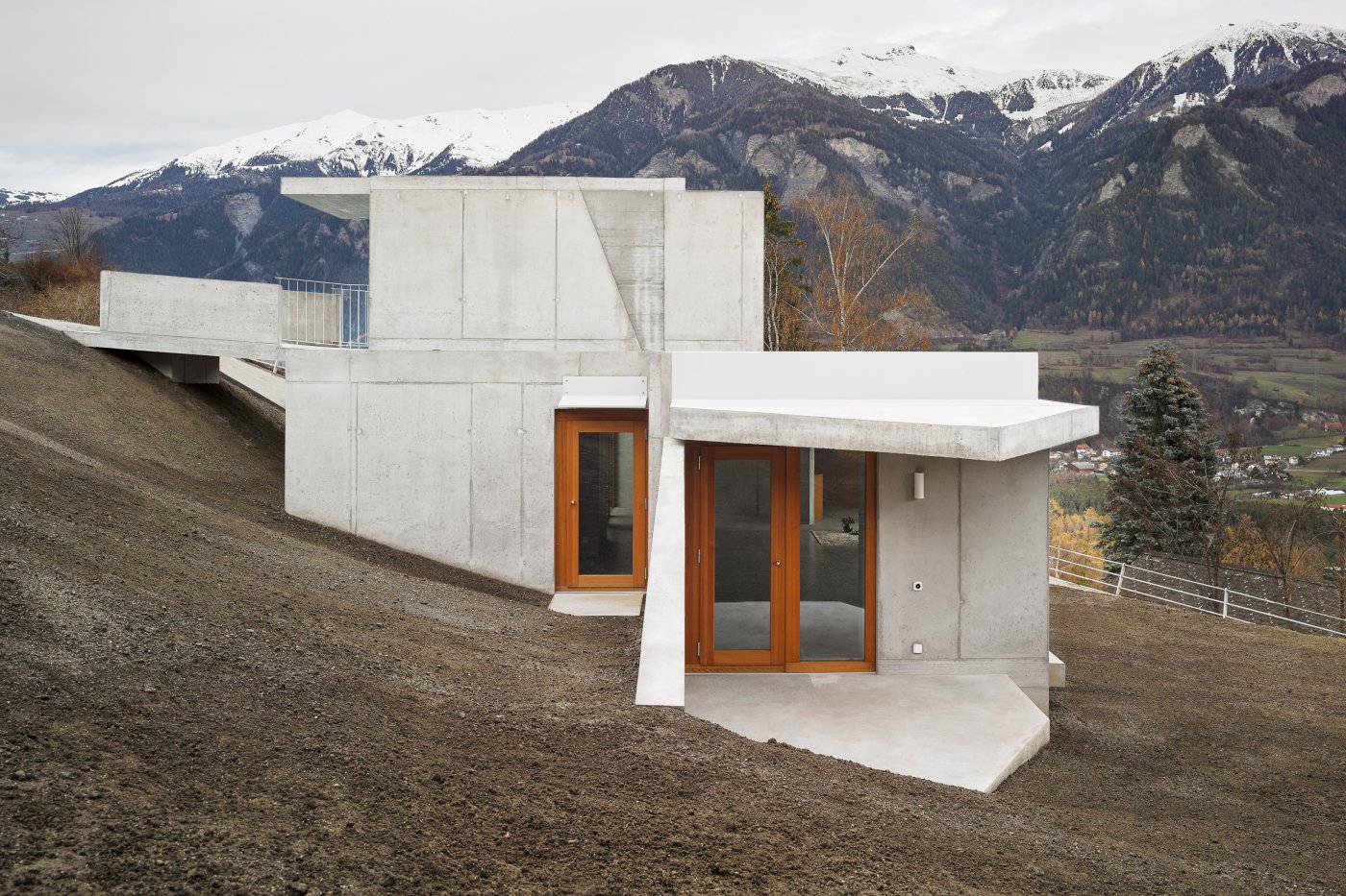 Angela Deuber Architect / Haus Thusis